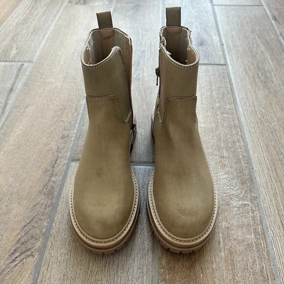 Women's Time and True 7W Lug Sole Chelsea Ankle Boots - Like New - Picture 1 of 5
